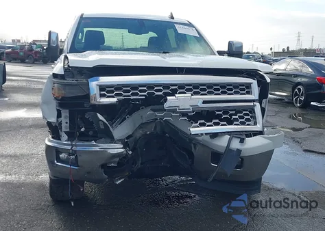 2015 Chevrolet Silverado 1500 1Lt from USA, damaged, VIN 3GCPCRECXFG251724